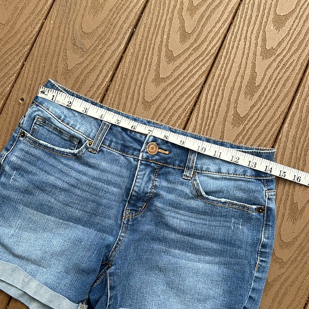 Time and true cuffed jeans, shorts SZ 4 - Picture 4 of 6